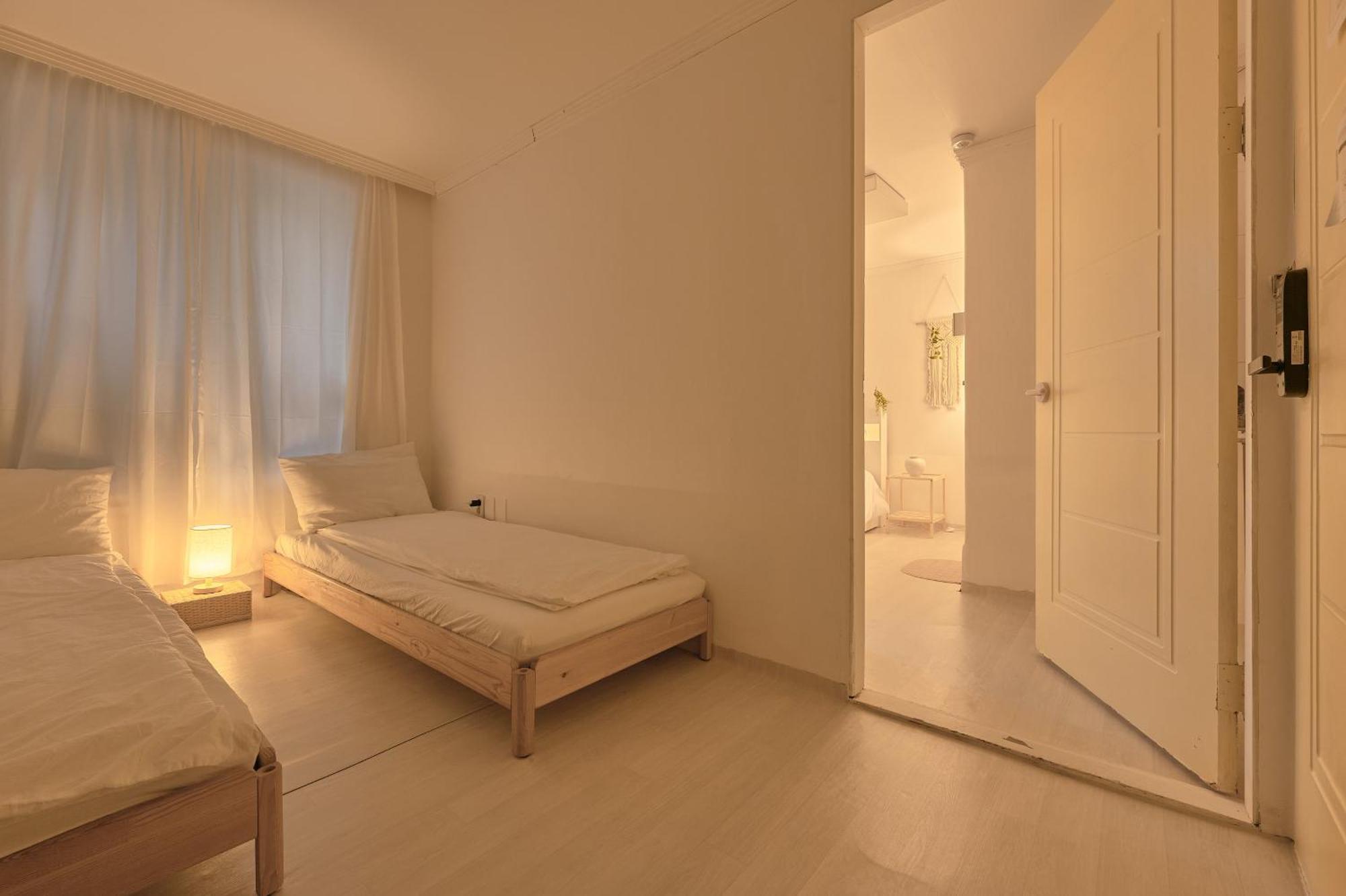 Apartment Hongdae - B Type